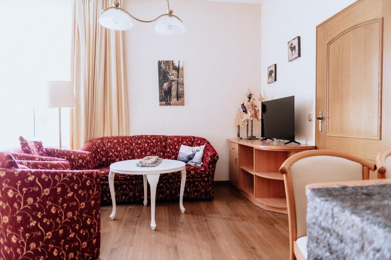 Ferienwohnung Am Kurpark Бад-Лаутерберг Экстерьер фото